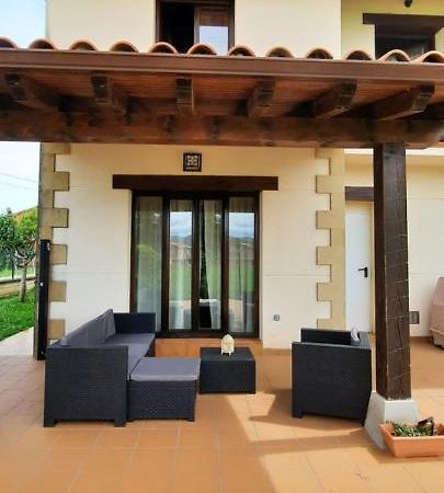 Casa En Sobarzo, Junto Al Parque De Cabarceno Vila Exterior foto